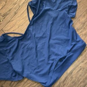 Avia ; Blue Crop workout top